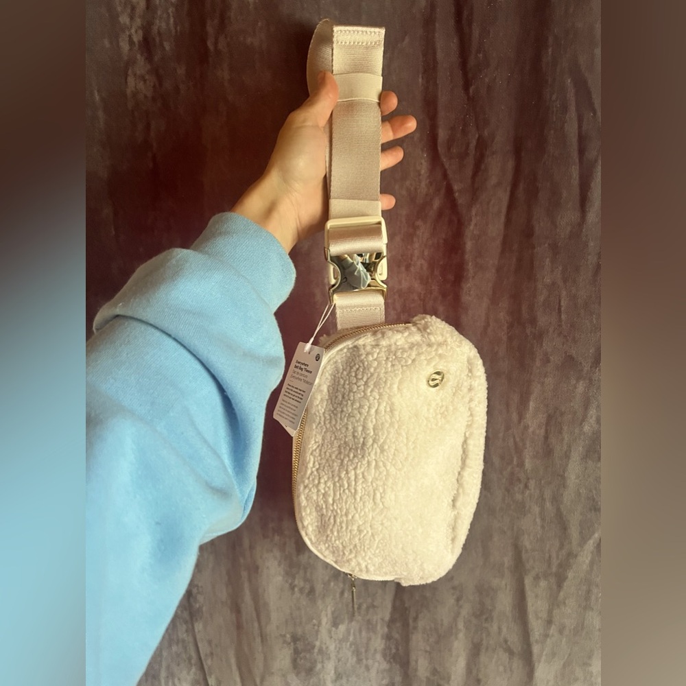 Fleece Belt Bag